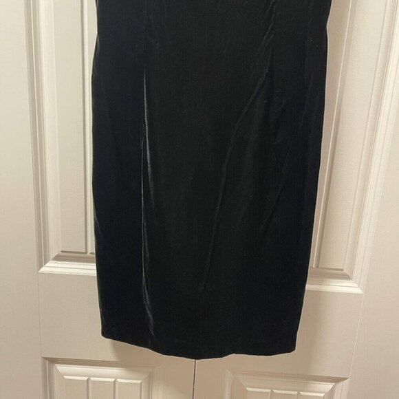 Scott McClintock Sleeveless Velvet Dress Black – 10P - Picture 3 of 12